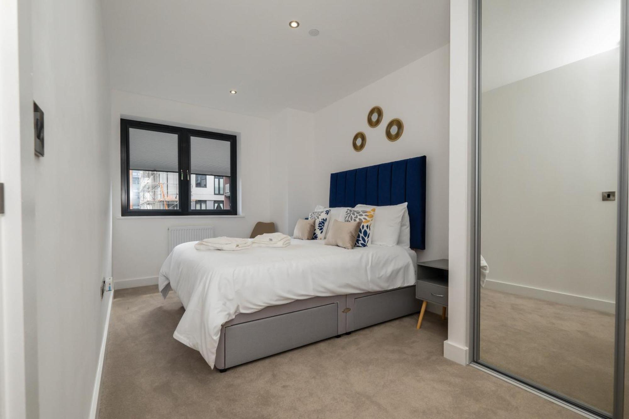 Brand New 2 Bedroom Apartment Centre Of Solihull Exterior photo